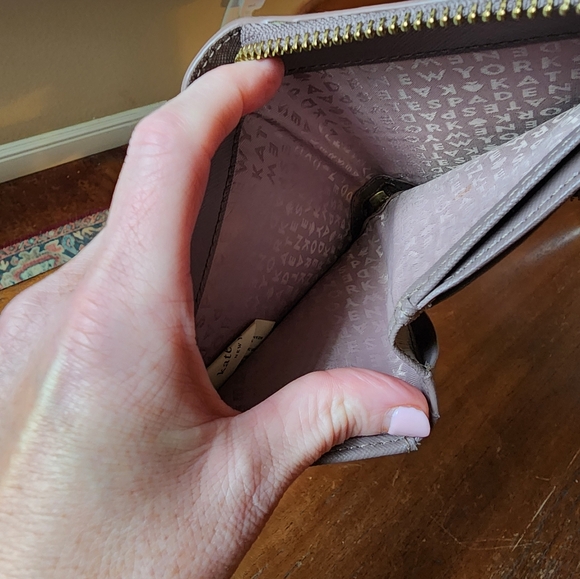 Kate Spade Wallet - Picture 3 of 5